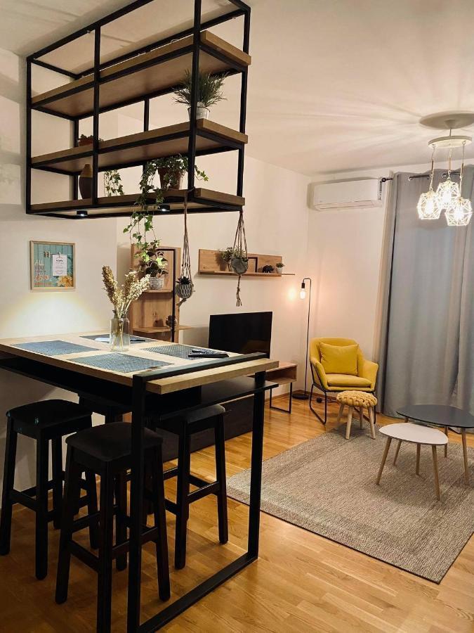 Newtown Apartment Nikšić Exteriör bild