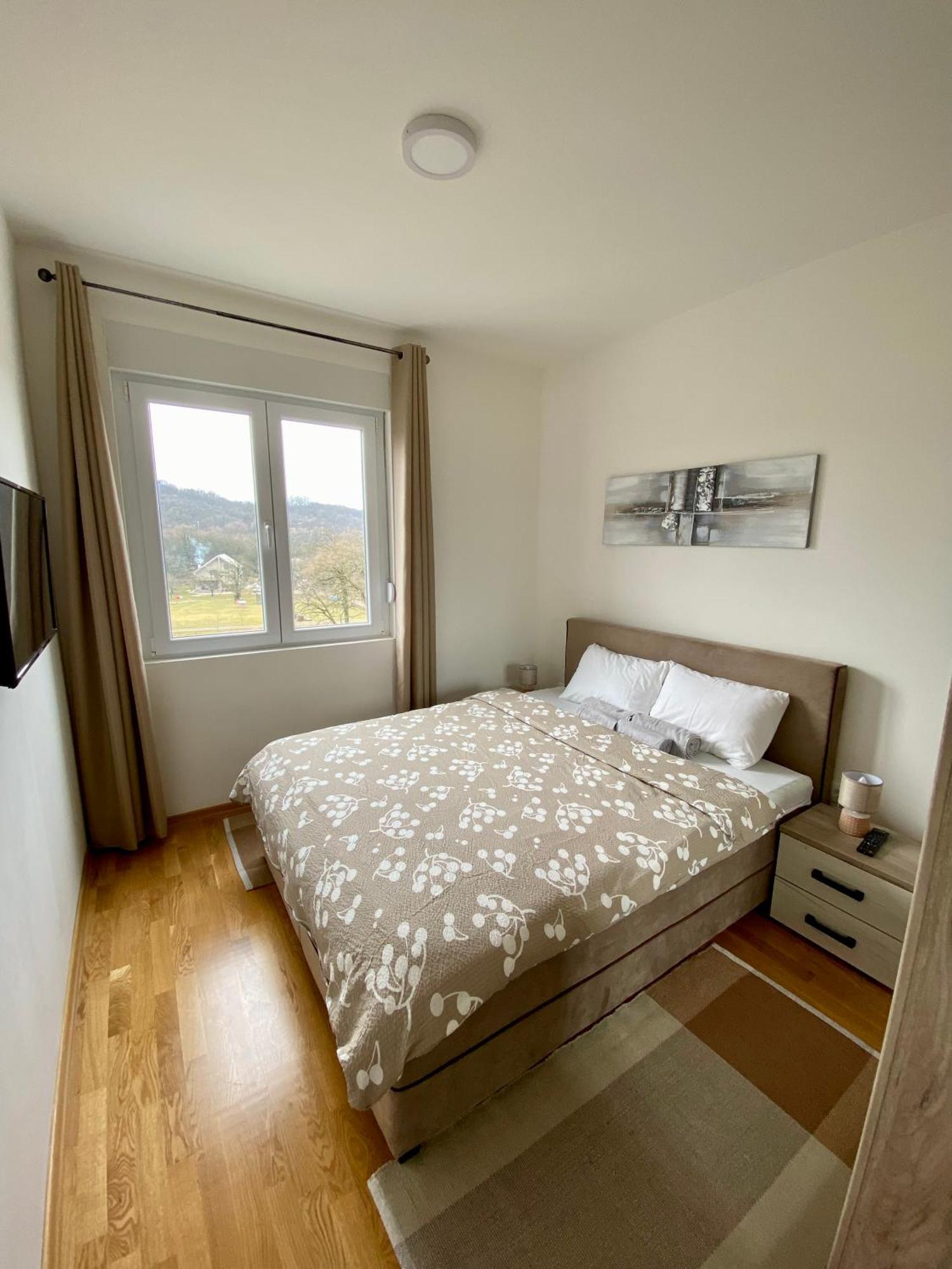 Newtown Apartment Nikšić Exteriör bild
